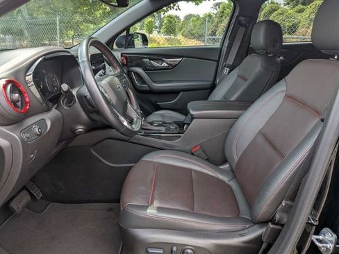 Used 2022 Chevrolet Blazer RS w/ Enhanced Convenience Package AWD/4WD image 7