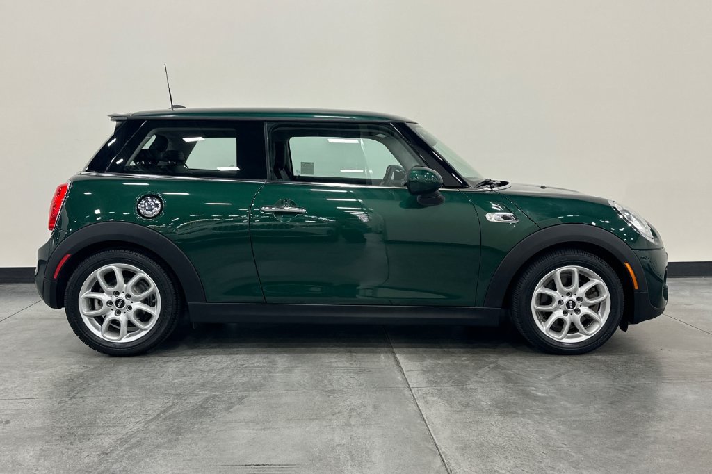 Used 2015 MINI Cooper S FWD image 3