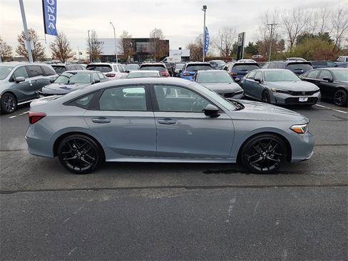Used 2025 Honda Civic Sport image 7