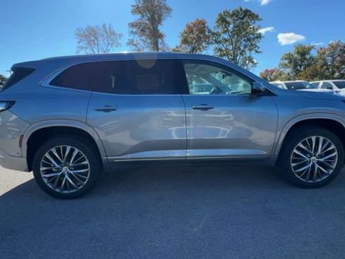 New 2026 Buick Enclave Avenir w/ Super Cruise Package image 9