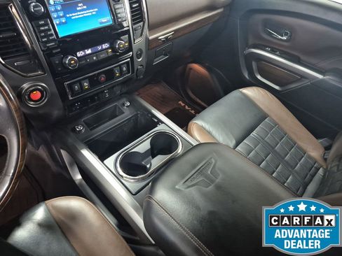 Used 2017 Nissan Titan Platinum Reserve image 22