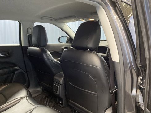 Certified 2020 Jeep Compass Latitude w/ Cold Weather Group image 37