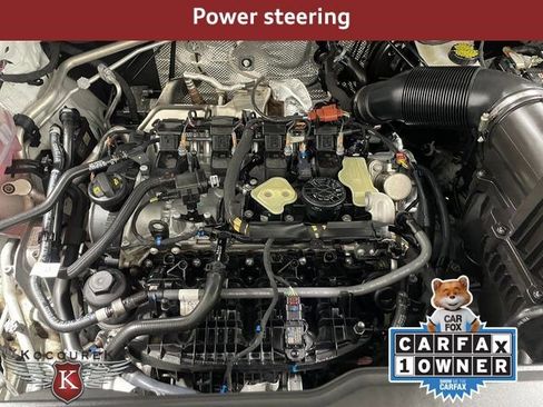 Used 2025 Volkswagen Atlas SE image 24