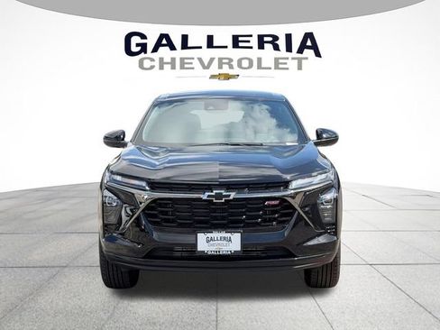 New 2026 Chevrolet Trax RS FWD image 3