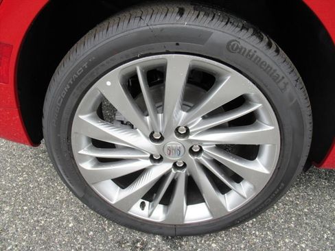 New 2026 Buick Envision Avenir image 28