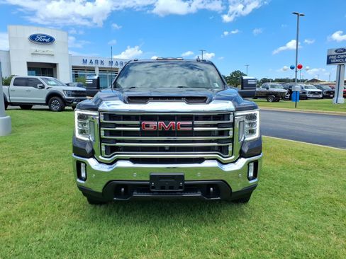 Used 2021 GMC Sierra 3500 SLT w/ Texas SLT Premium Package AWD/4WD image 2