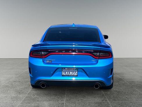 Used 2023 Dodge Charger R/T w/ Navigation & Travel Group RWD image 4