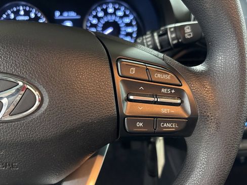 Used 2020 Hyundai Elantra GT FWD image 15