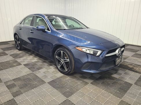 Used 2021 Mercedes-Benz A 220 4MATIC image 4
