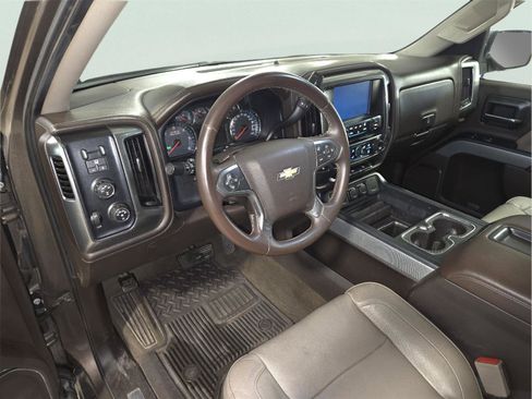 Used 2015 Chevrolet Silverado 1500 LTZ Z71 image 37
