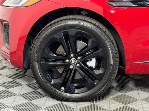 Certified 2026 Jaguar F-PACE R-Dynamic S AWD/4WD image 17