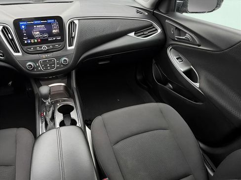 Certified 2024 Chevrolet Malibu LT image 14