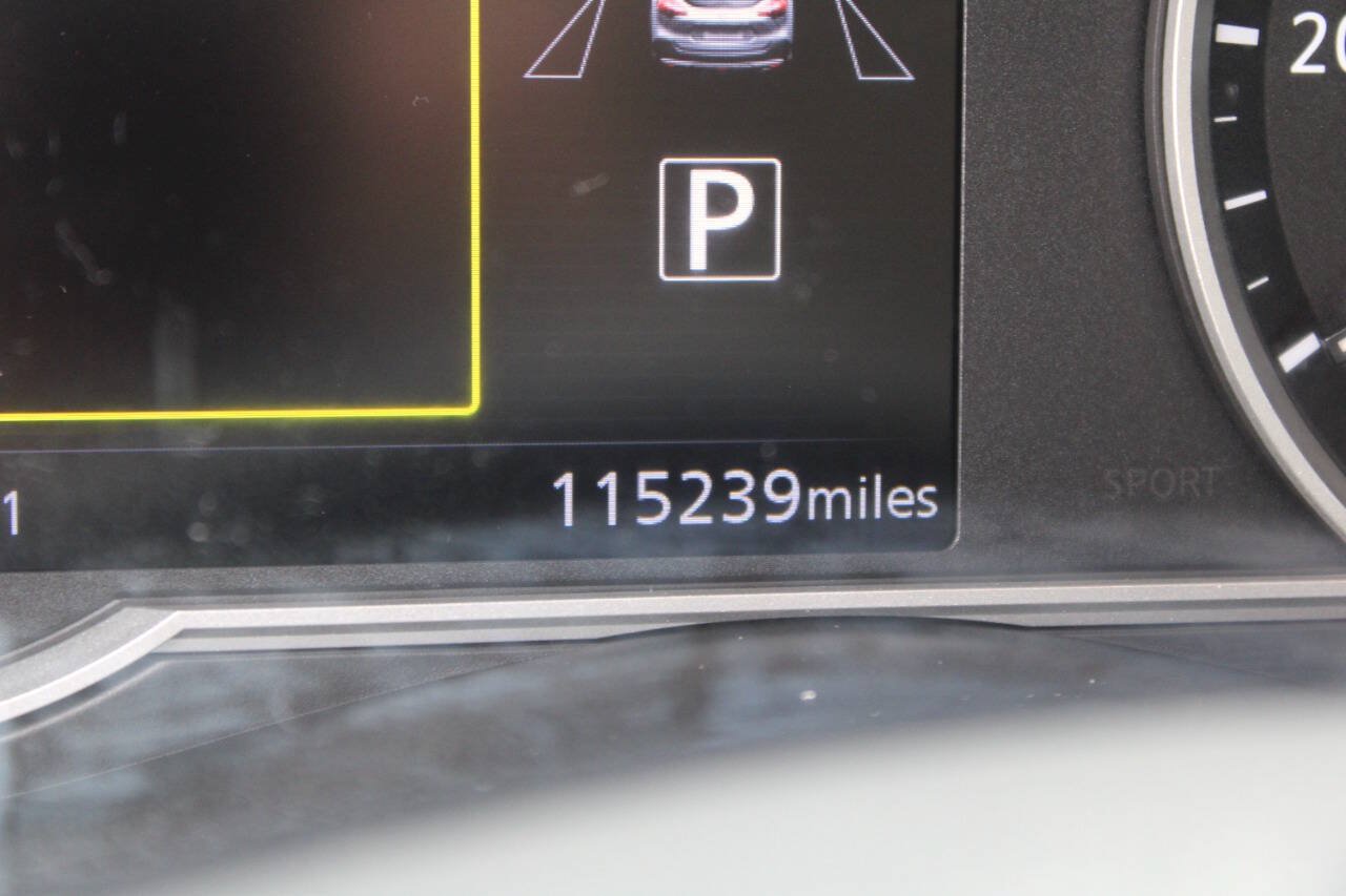 Used 2019 Nissan Kicks SV FWD image 18