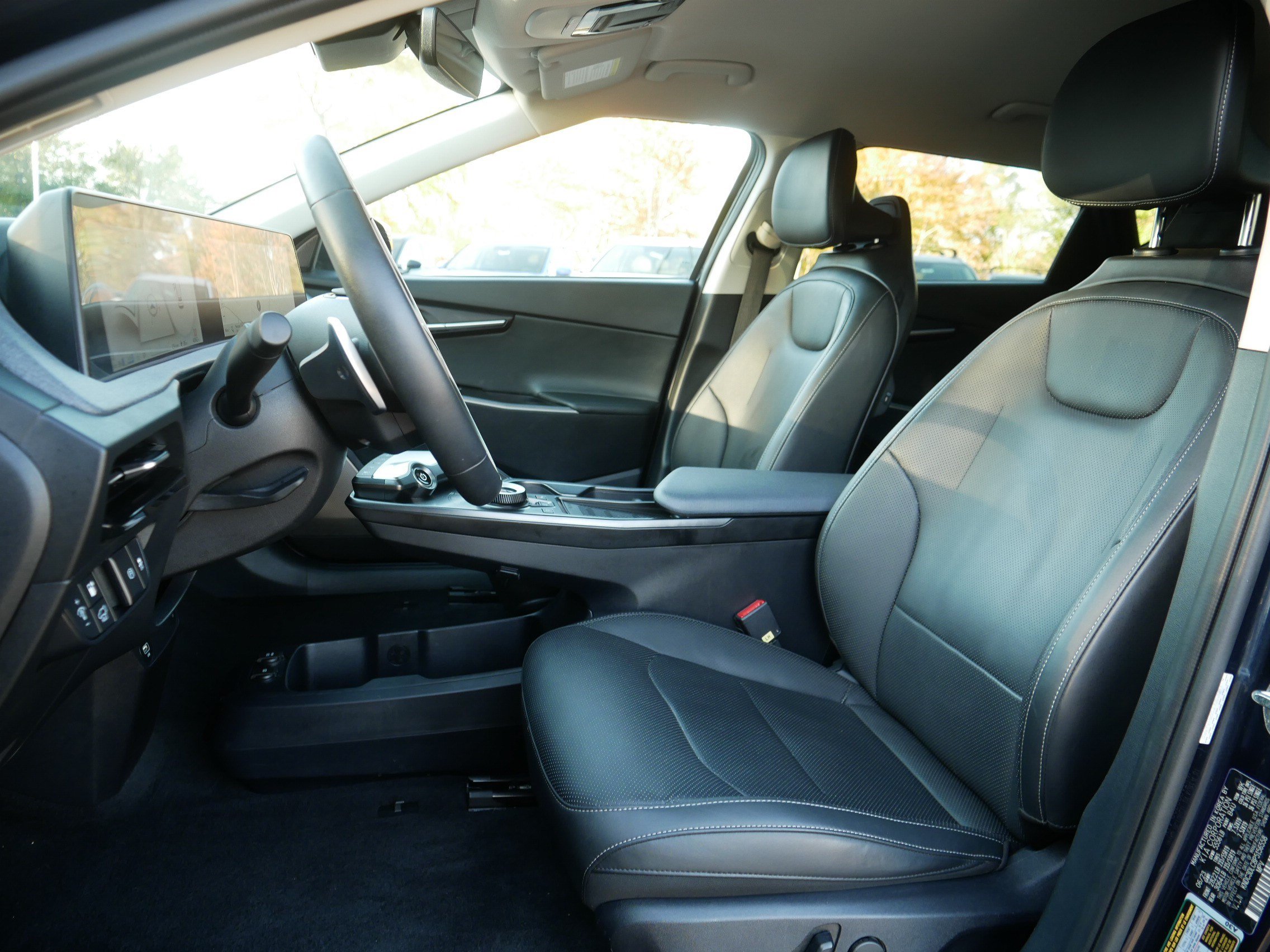 Certified 2023 Kia EV6 Wind w/ Wind Technology Package AWD/4WD image 32