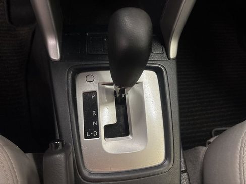 Used 2016 Subaru Forester 2.5i w/ Alloy Wheel Package image 19