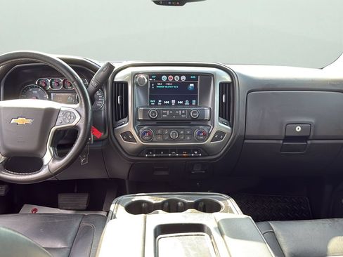 Used 2019 Chevrolet Silverado 2500 LTZ w/ Duramax Plus Package AWD/4WD image 18