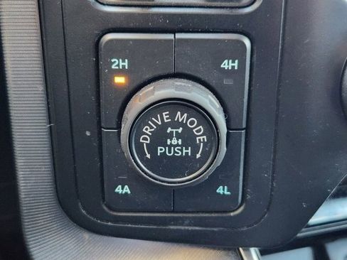 Used 2024 Ford F150 Platinum w/ Equipment Group 702A High image 19