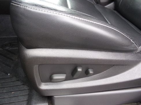 Used 2017 Chevrolet Silverado 1500 LTZ Z71 w/ LTZ Plus Package image 16