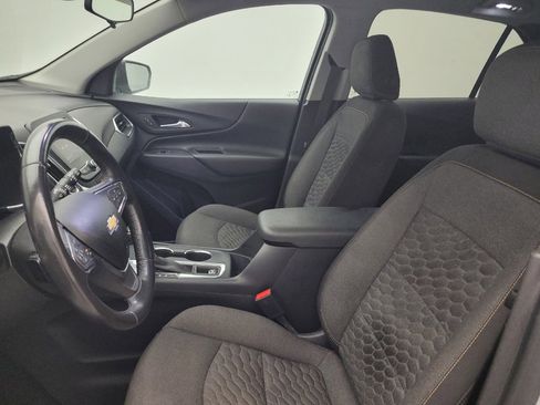 Used 2021 Chevrolet Equinox LT image 17