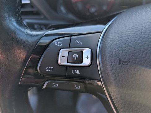 Used 2022 Volkswagen Passat 2.0T R-Line image 22