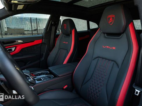 Used 2023 Lamborghini Urus S AWD/4WD image 23