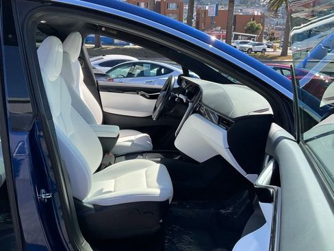 Used 2020 Tesla Model X Long Range AWD/4WD image 55