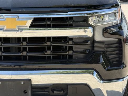 Certified 2023 Chevrolet Silverado 1500 LT AWD/4WD image 9