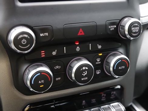 Used 2020 RAM 1500 Big Horn image 26