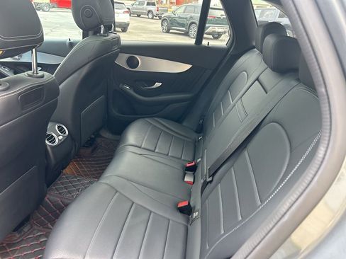 Used 2019 Mercedes-Benz GLC 300 image 15