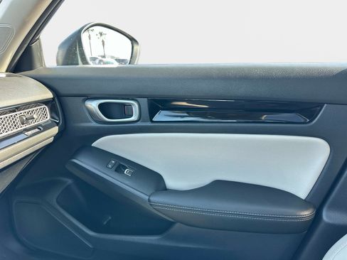 Certified 2023 Honda Civic EX-L image 23