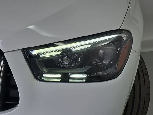 Used 2025 Mercedes-Benz GLE 63 AMG S image 32