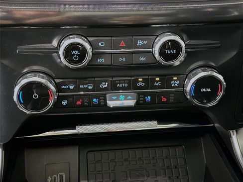Used 2025 Ford F150 Raptor w/ Equipment Group 803A Raptor R AWD/4WD image 9