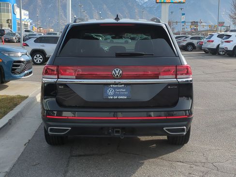 Certified 2024 Volkswagen Atlas SE image 7