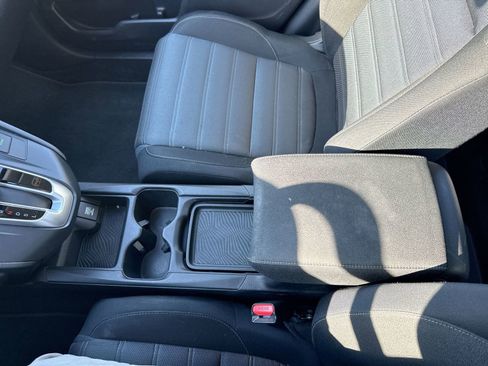 Used 2017 Honda CR-V LX image 20