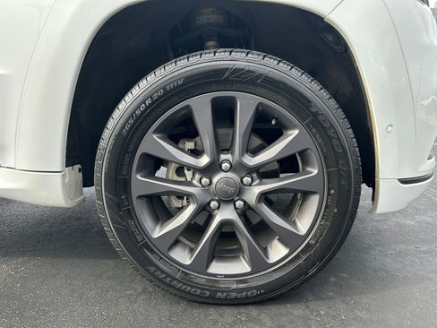 Used 2018 Jeep Grand Cherokee High Altitude image 31