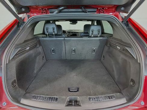 Used 2021 Cadillac XT4 Premium Luxury FWD image 26