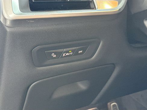 Certified 2025 BMW X6 xDrive40i w/ Parking Assistance Package image 10