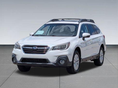 Used 2019 Subaru Outback 2.5i Premium AWD/4WD image 9