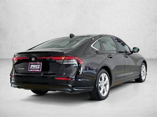 Used 2025 Honda Accord LX video 2