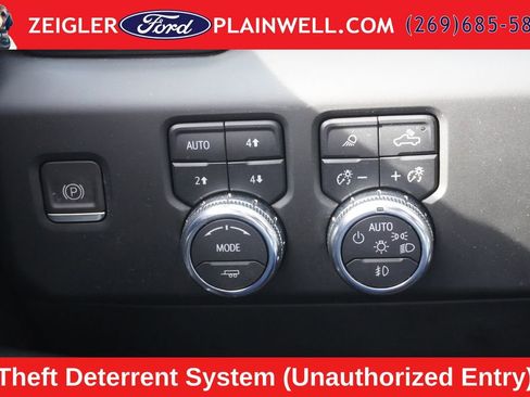 Used 2022 GMC Sierra 1500 Denali w/ Denali Reserve Package AWD/4WD image 29