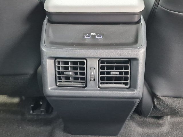 Used 2026 Subaru Solterra AWD/4WD image 17