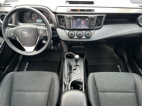 Used 2016 Toyota RAV4 LE image 13