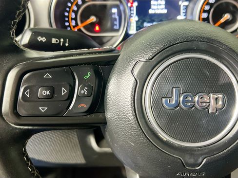 Used 2021 Jeep Wrangler Unlimited Sport AWD/4WD image 18