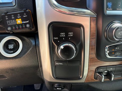 Used 2017 RAM 2500 Laramie w/ Protection Group AWD/4WD image 21