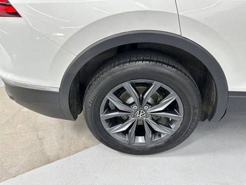 Certified 2023 Volkswagen Tiguan SE AWD/4WD image 20