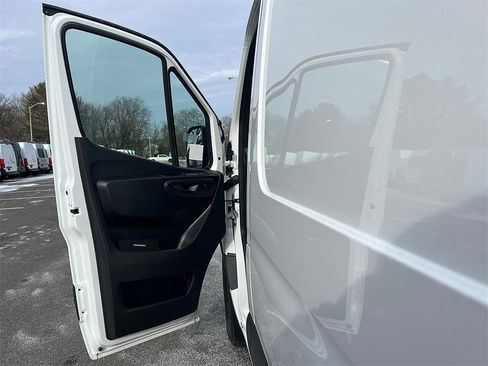 New 2025 Mercedes-Benz Sprinter 2500 image 12