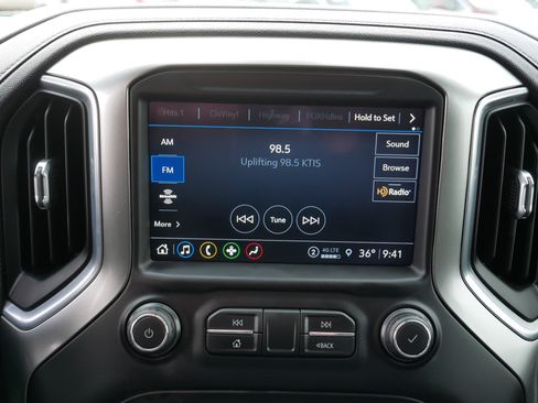 Used 2021 Chevrolet Silverado 1500 LT w/ Z71 Off-Road Package image 22