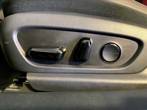 Used 2024 Lexus ES 350 F Sport w/ Technology Package FWD image 38