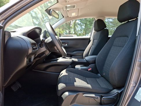 Used 2024 Honda HR-V LX image 13