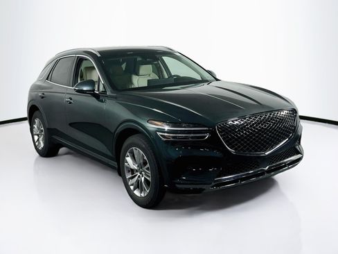 Used 2023 Genesis GV70 2.5T w/ Cargo Package AWD/4WD image 3